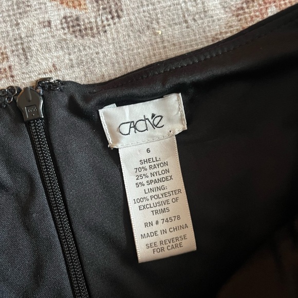 Vintage Caché body contouring cocktail dress - Picture 5 of 5